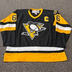CCM Hockey Jersey Mens 52 Black Mario Lemieux Pittsburgh Penguins Vintage NHL 66